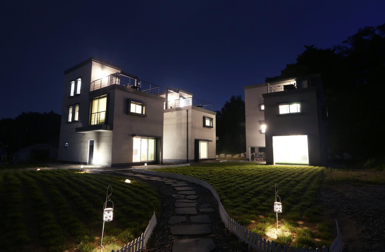 Muju House Villa Gangneung Exteriör bild